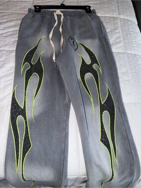 UNISEX Hellstar joggers